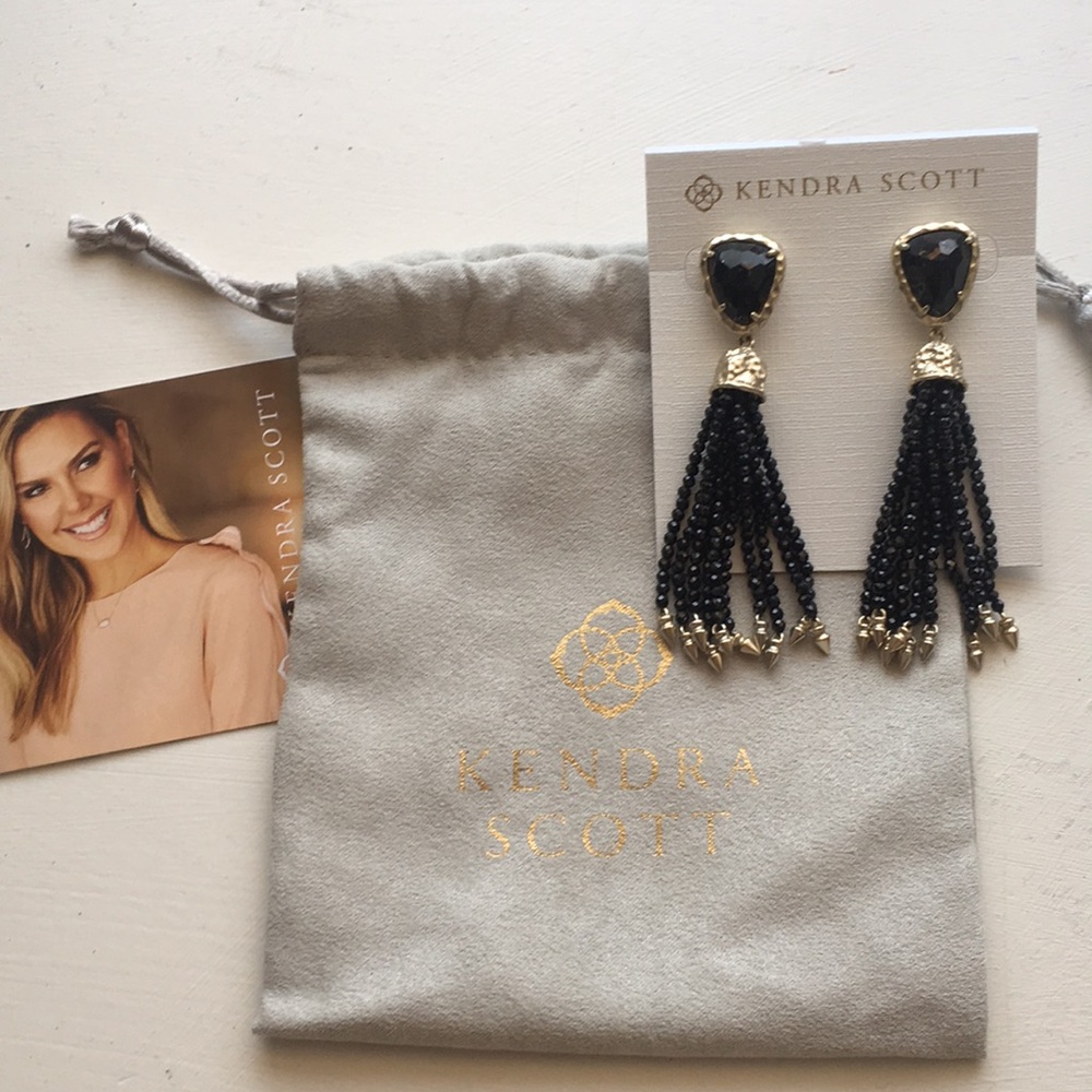 Kendra Scott black blossom earrings